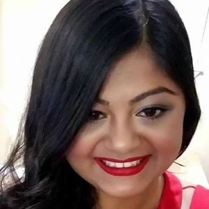 Meet your Posher, Zainab